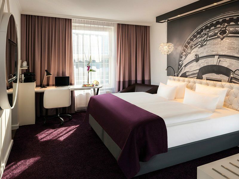 Hotel Dorint Kongresshotel 4*